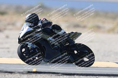 media/Oct-05-2025-CVMA (Sun) [[beeef4f201]]/Race 2-Supersport Middleweight/